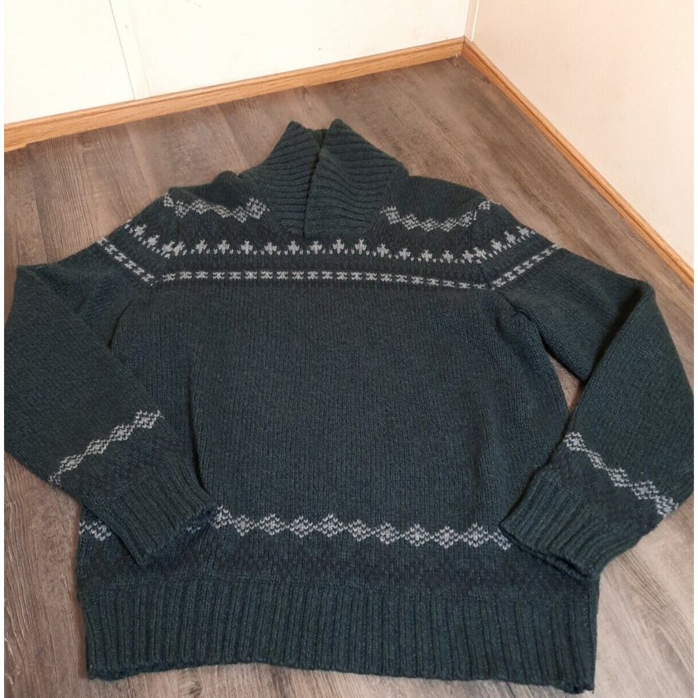 American Eagle Mens green Long Sleeve V Neck Sweater Top Athletic Fit